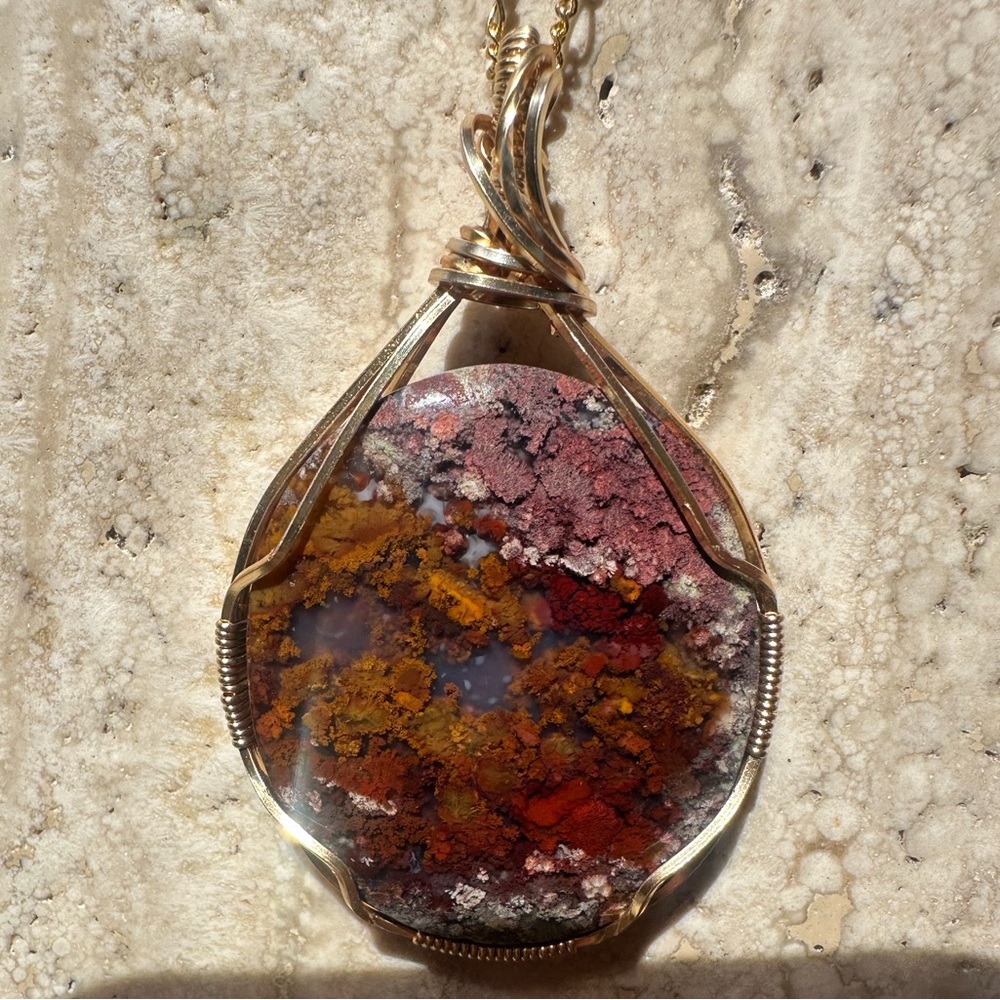 Tarnish Resistant Grounding Copper Scenic Moss Agate Stone Necklace Pendant